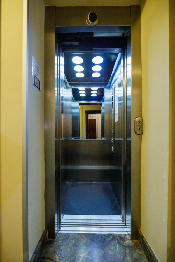 Atrium Hotel Ateneu City Center Bucharest Exterior photo