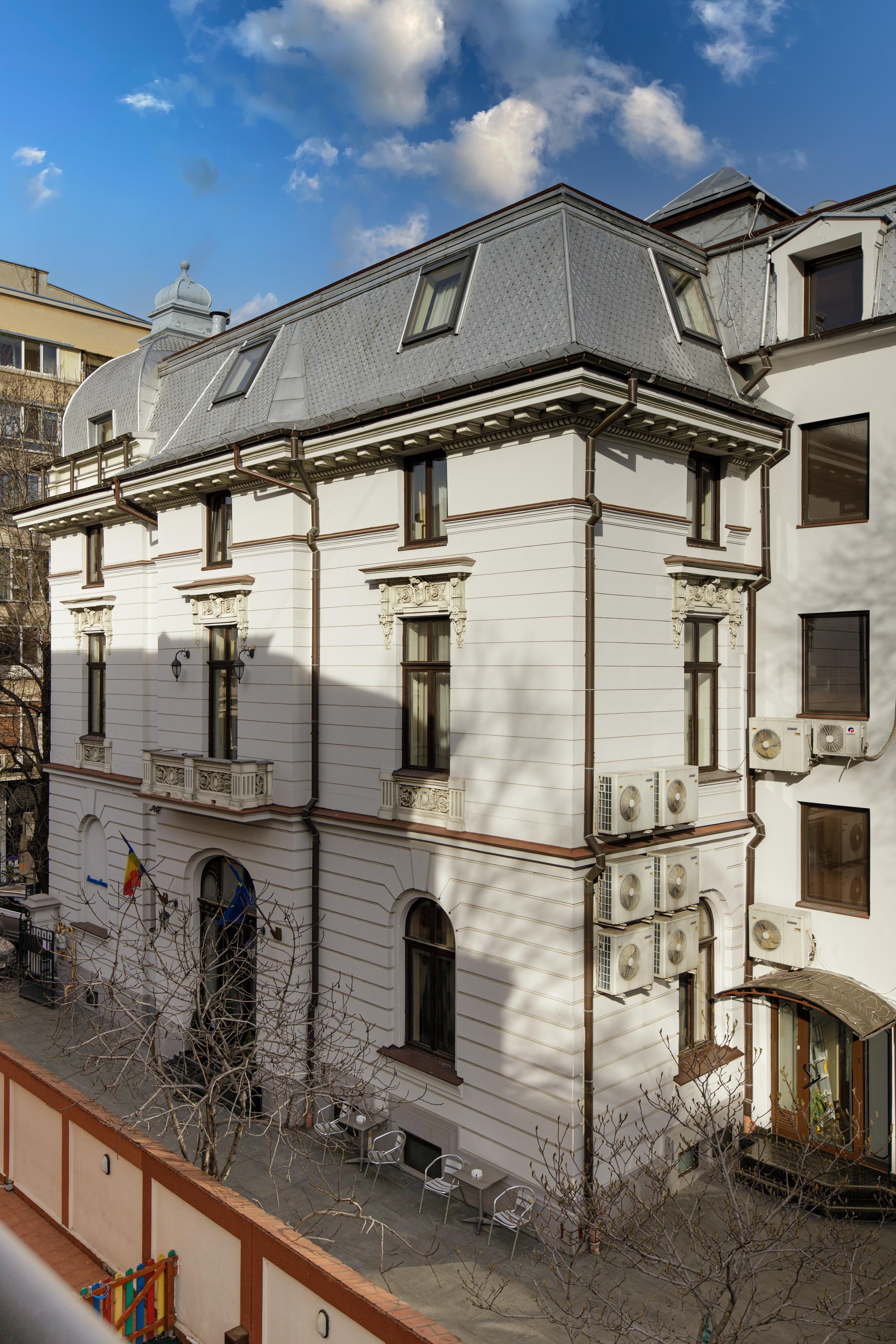 Atrium Hotel Ateneu City Center Bucharest Exterior photo